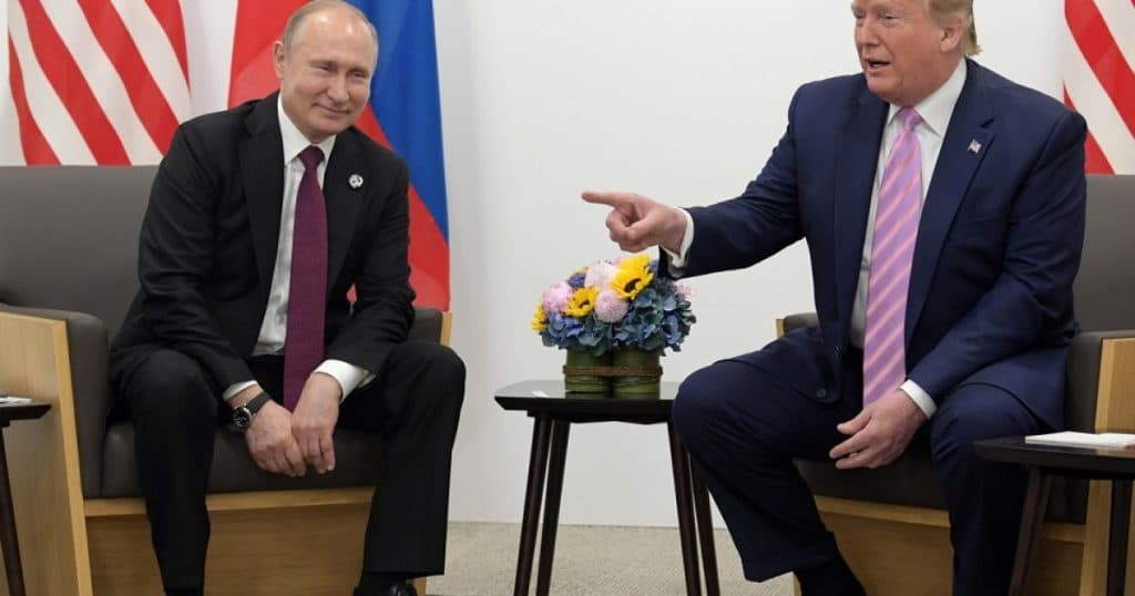Artistul rus care a realizat portretul președintelui SUA explică mesajul său. Tabloul a fost un cadou de la Putin pentru Trump.