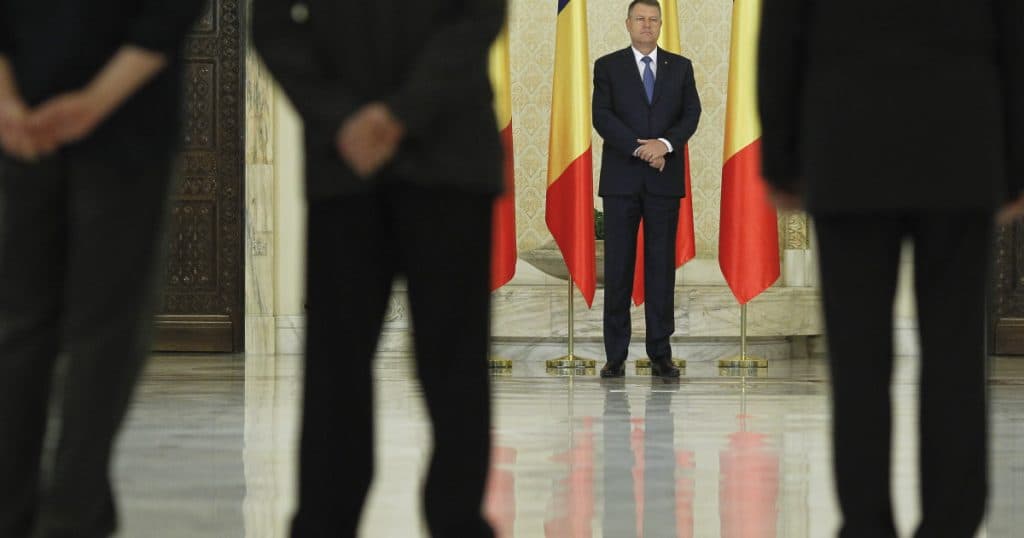 Generalul Silviu Predoiu: „Nu știu dacă Iohannis a citit vreo notă de la SIE, n-am primit niciodată un feedback de la el”