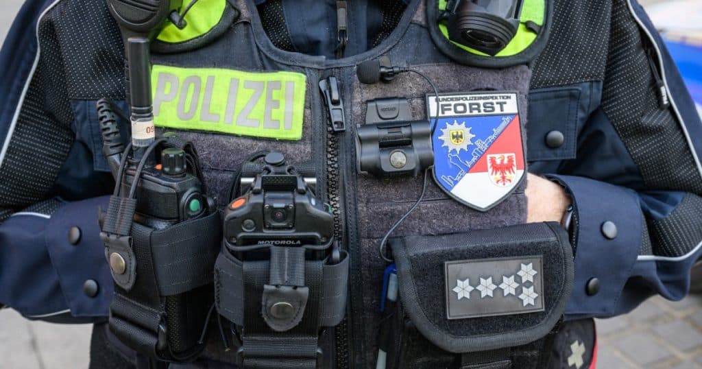 Germania analizează o posibilă implicare externă în legătură cu mai multe atacuri. Atentate și incendii – toate indică Rusia ca suspect.