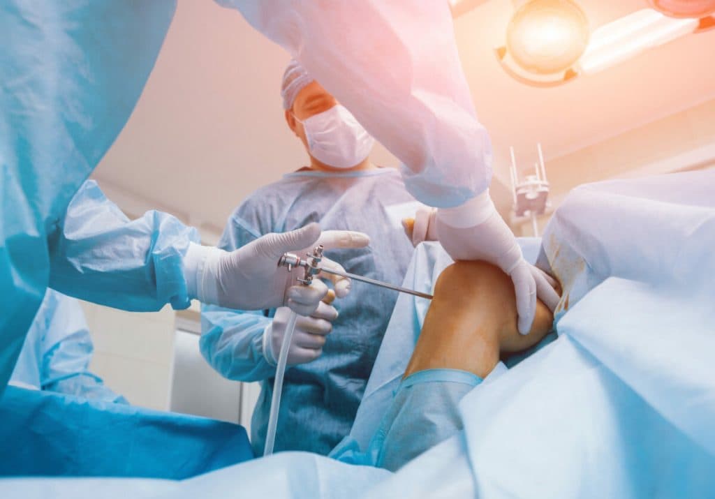 Managementul durerii postoperatorii după intervenția chirurgicală de menisc. Explicațiile Dr. Mihai Râșcu.