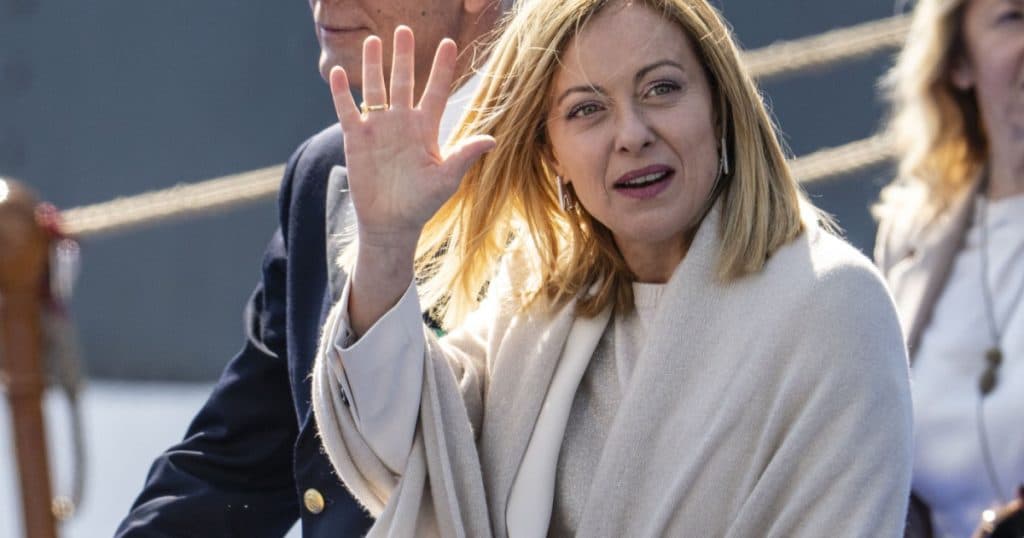 Giorgia Meloni va avea o discuție cu Donald Trump la Casa Albă despre problema tarifelor.