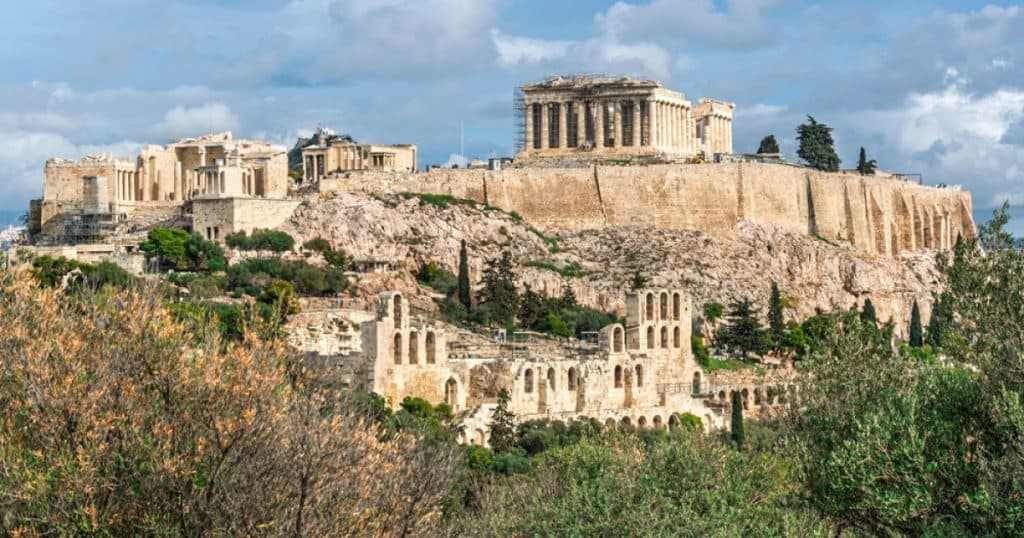 Grecia refuză permisiunea pentru filmările pe Acropole, așa cum ceruse un renumit regizor grec, câștigător al premiului Oscar.
