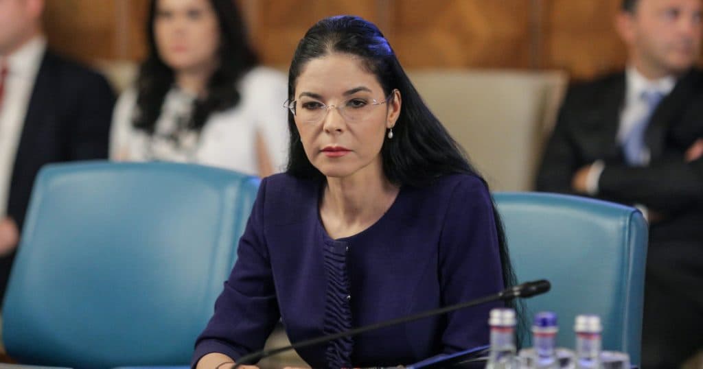 Ilie Bolojan a desemnat-o pe Ana Birchall consilier prezidențial. Află domeniul de activitate.