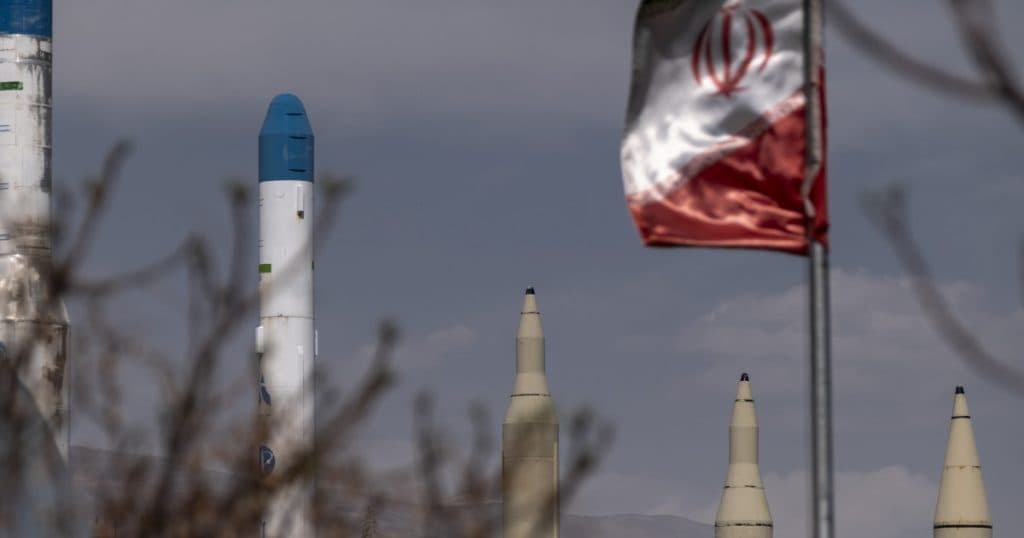 Iranul îl provoacă pe Donald Trump și își echipează forțele loiale din Irak cu rachete capabile să atingă Europa.