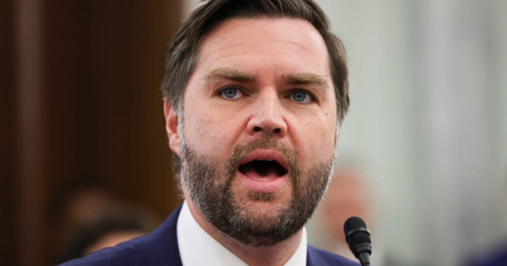 JD Vance afirmă că „Ucraina nu va avea câștig de cauză” și avertizează că continuarea războiului ar putea duce la un conflict nuclear.