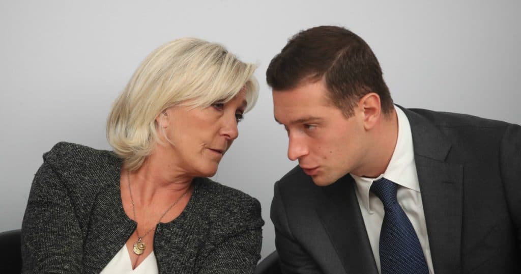 Jordan Bardella, liderul de extremă-dreapta, declară că va candida la alegerile prezidențiale, în cazul în care Marine Le Pen „va fi împiedicată”.