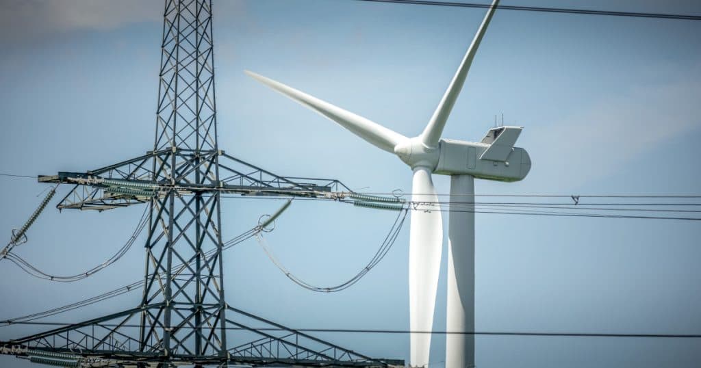 Mecanismul care a dus la penuria semnificativă de curent în Peninsula Iberică: motivele pentru care aceasta nu s-a extins dincolo de Franța și perspectivele pentru viitor