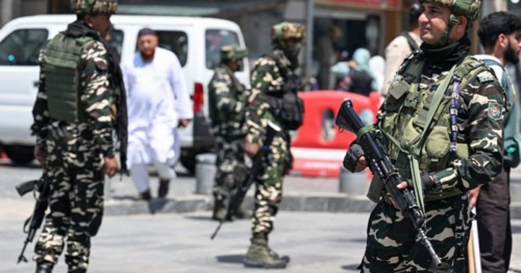 Ministrul apărării din Pakistan afirmă că o acțiune militară din partea Indiei este iminentă: „Ne-am consolidat forțele”