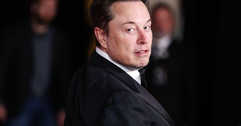 Musk declară că își va diminua implicarea în DOGE din cauza scăderii profiturilor Tesla.
