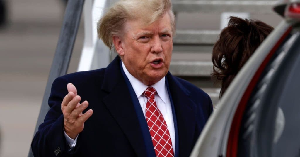 O nouă lovitură pentru Trump: Justiția americană îi interzice tăierea fondurilor federale pentru orașele „sanctuar” destinate migranților.