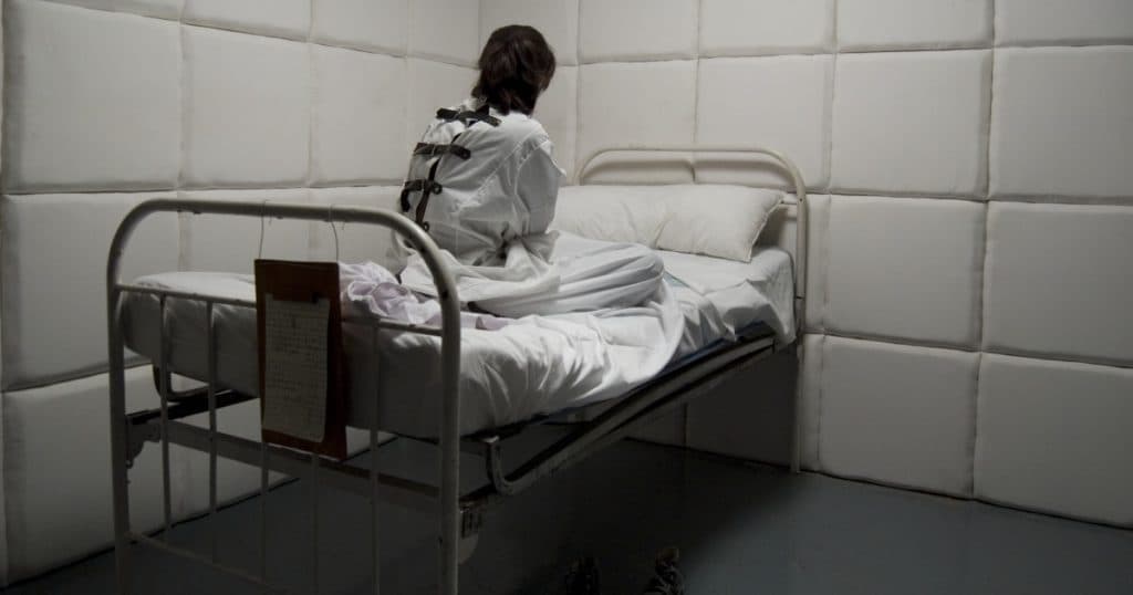 O fetiță a fost imobilizată, sedată și internată la psihiatrie în Noua Zeelandă, din cauza unei erori comise de poliție. „Este extrem de tulburător”