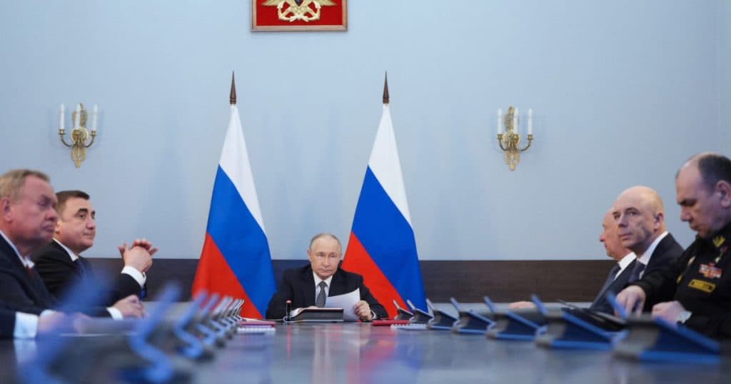 Strategia lui Vladimir Putin pentru revitalizarea marinei ruse, în urma slăbirii cauzate de Ucraina în Marea Neagră