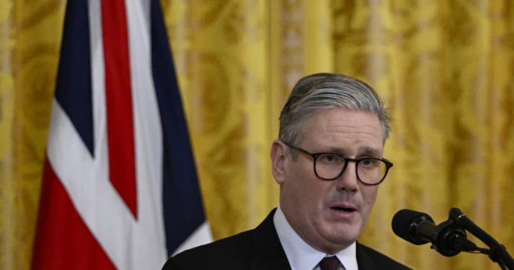 Premierul britanic, Keir Starmer, afirmă că „lumea, așa cum o știam, a dispărut” și că „nimeni nu câștigă dintr-un război comercial”.