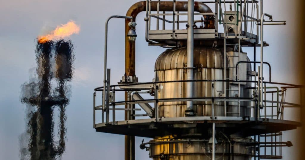 Prognoze pesimiste pentru economia Rusiei. Veniturile din exporturile de petrol și gaze, sursa principală de finanțare pentru Kremlin, sunt în scădere.