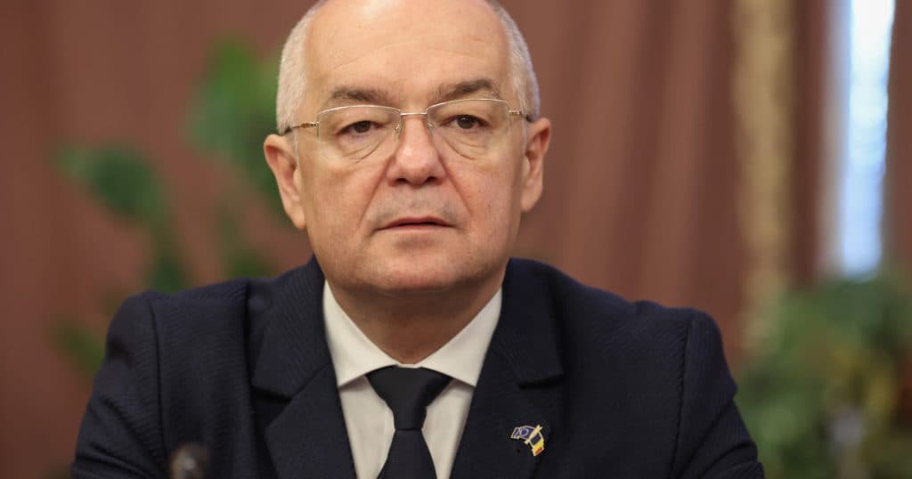 Reacția inițială a lui Emil Boc după ce a fost menționat pentru o funcție de judecător la Curtea Constituțională.