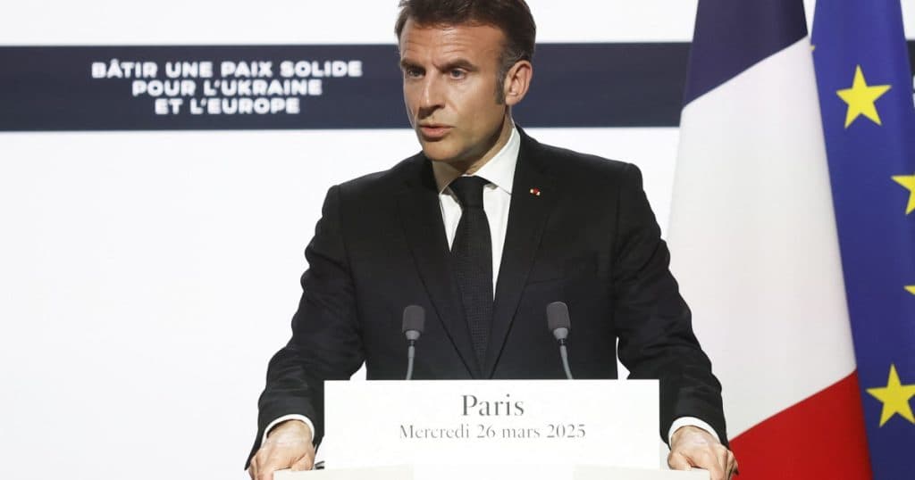 Reacția inițială a lui Emmanuel Macron după condamnarea la închisoare a Marinei Le Pen: Magistrații trebuie să fie protejați.
