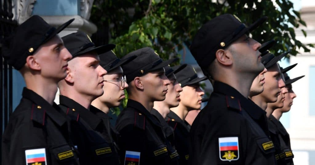 Putin obligă ucrainenii din zonele ocupate să se alăture luptelor împotriva forțelor de la Kiev, afirmă Ministerul Afacerilor Externe ucrainean.
