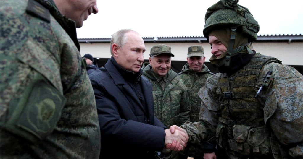 Putin i-a felicitat pe militarii ruși din Kursk pentru „victorie” și le-a mulțumit „pentru munca eroică”