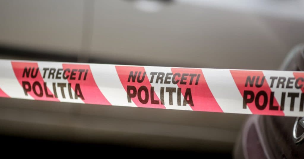 Răsturnare de situație în cazul bărbatului căzut de la etajul 5. Persoana care a apelat 112 este acum principalul suspect.