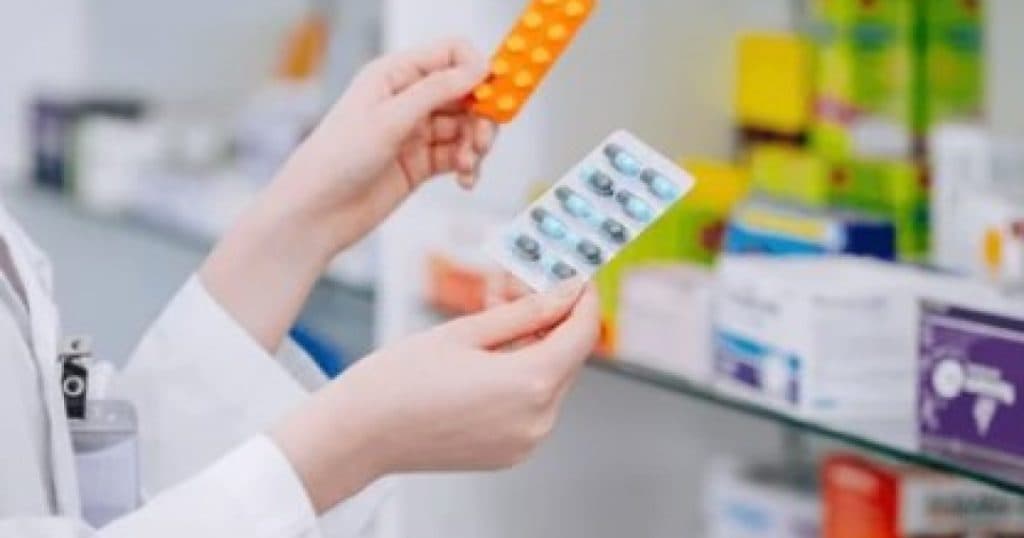 Criticile aduse de administrația Trump economiei României: dificultăți în sectorul farmaceutic și aspecte legate de proprietatea intelectuală în domeniul IT.