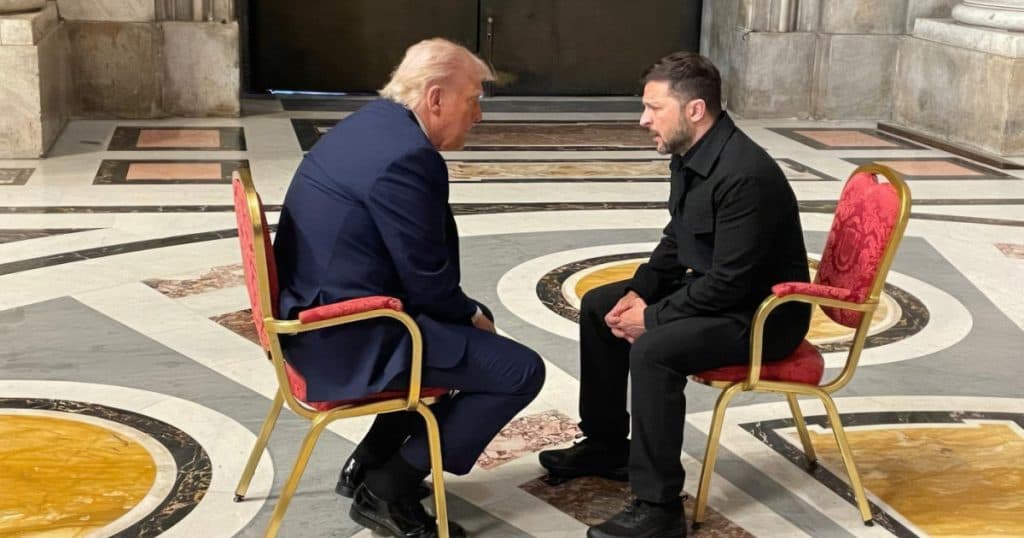 Rusia a efectuat un atac masiv asupra Ucrainei cu drone, după întâlnirea dintre Trump și Zelenski de la Vatican.