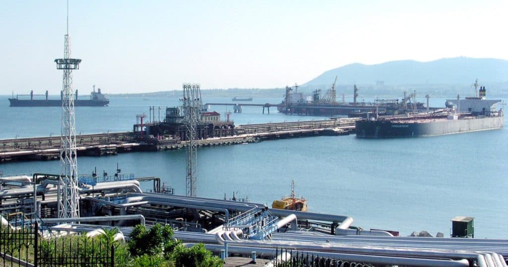 Rusia a limitat o altă rută esențială de export de petrol în zona Mării Negre.