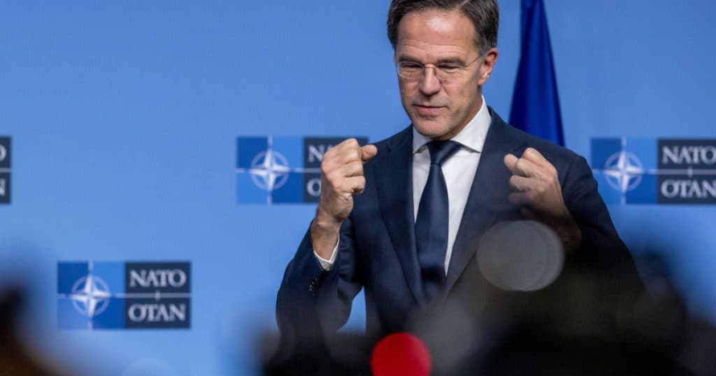 Liderul NATO: Rusia consideră posibilitatea de a desfășura arme nucleare în spațiu