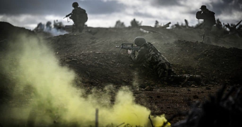 „Cum reușește un regiment special de ucraineni să oprească asaltul rusesc la granița dintre Sumî și Kursk”