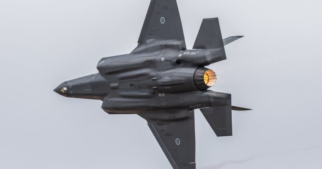 Tarifele impuse de Trump ar putea influența producția de apărare a SUA, inclusiv F-35, submarinele nucleare și alte proiecte.
