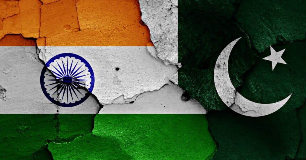 Tensiuni majore la granița dintre India și Pakistan: Au avut loc schimburi de focuri pentru a cincea noapte consecutiv.