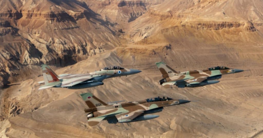 Turcia solicită Israelului să oprească bombardamentele aeriene în Siria