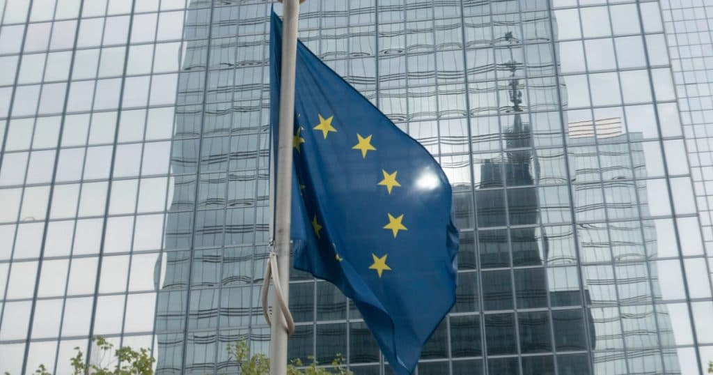 UE se pregătește să răspundă tarifelor impuse de Trump. Produsul american protejat de președintele SUA, pentru care sunt amenințări cu noi taxe.