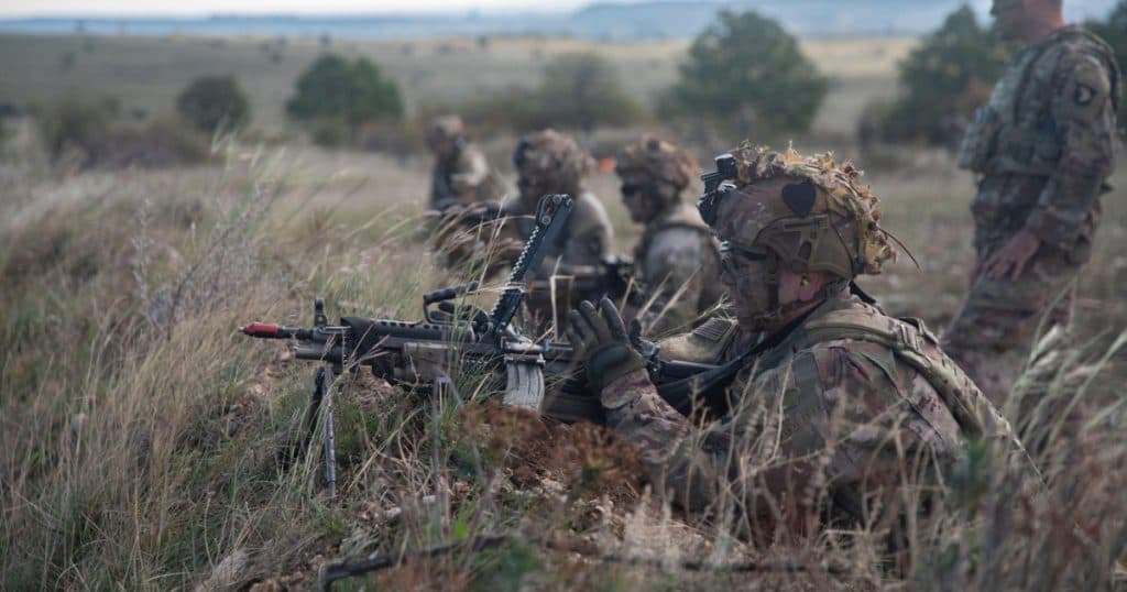 Ungaria: Peste 5.000 de persoane s-au unit rezerviştilor forţelor armate în ultimele zece luni. „Ritm de recrutare fără precedent”