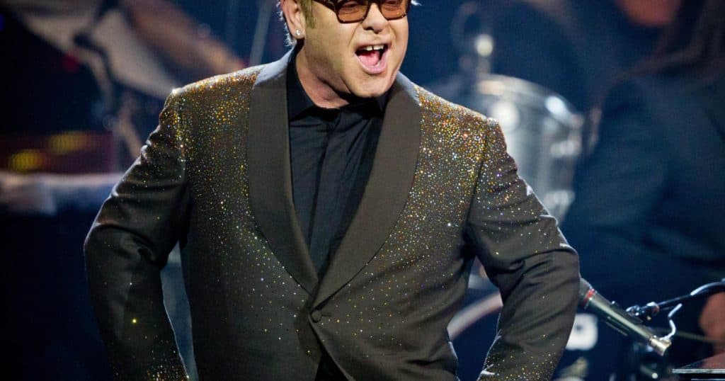 Elton John a lansat un nou album, afirmând că „este probabil cel mai inovator pe care l-am realizat din anii 1970”.
