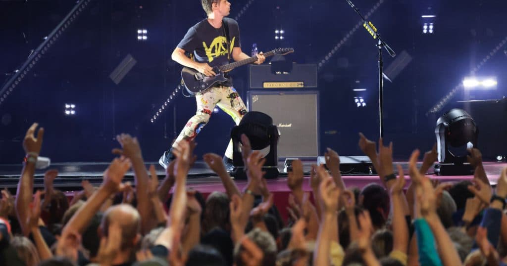 Fanii turci exercită presiuni asupra trupei Muse pentru a anula concertul din Istanbul.