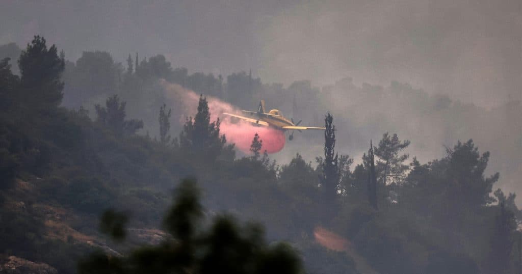 Incendii în apropiere de Ierusalim. Drumuri închise și mai multe localități evacuate.