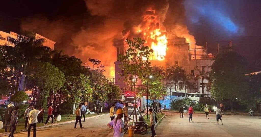 Incendiu într-un hotel din nord-estul Indiei: cel puțin 14 decese, inclusiv doi copii.