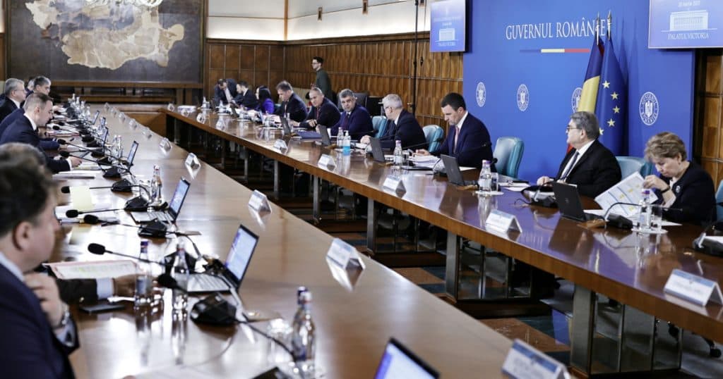 Marcel Ciolacu amenință cu remanieri. Ce reproșuri adresează premierul miniștrilor