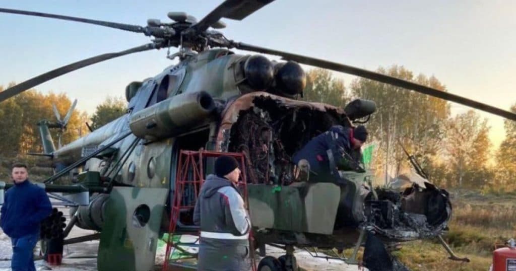 Tineri condamnați la pedepse de până la 18 ani de închisoare în Rusia pentru incendierea unui elicopter de salvare.