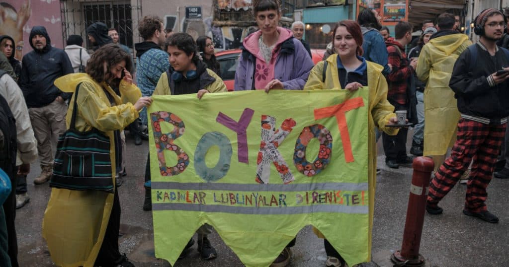Turcia: 11 persoane reținute pentru apeluri la boicot, după arestarea primarului din Istanbul