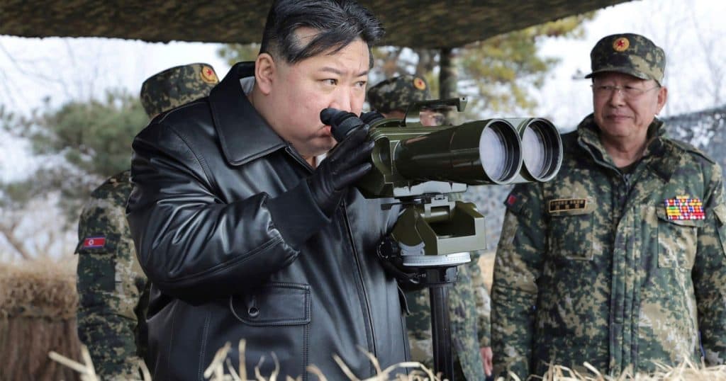 Cum se prezintă noua navă de război de 5.000 de tone în „stilul Kim Jong Un”