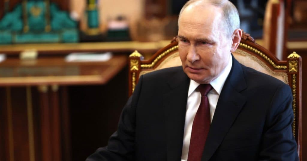Vladimir Putin a dispus renunțarea la denumirea aeroportului din Volgograd, în favoarea numelui Stalingrad.