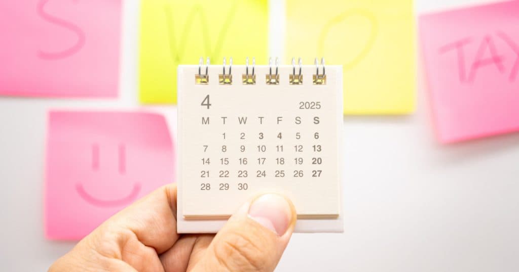 Zilele libere de Paște 2025. Durata minivacanței pentru angajați. Data întoarcerii elevilor la școală.