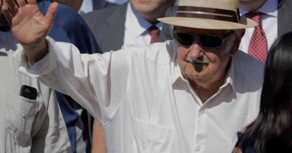 A decedat „cel mai sărac președinte”: Jose Mujica, emblemă a stângii latino-americane. Se lupta cu cancerul.