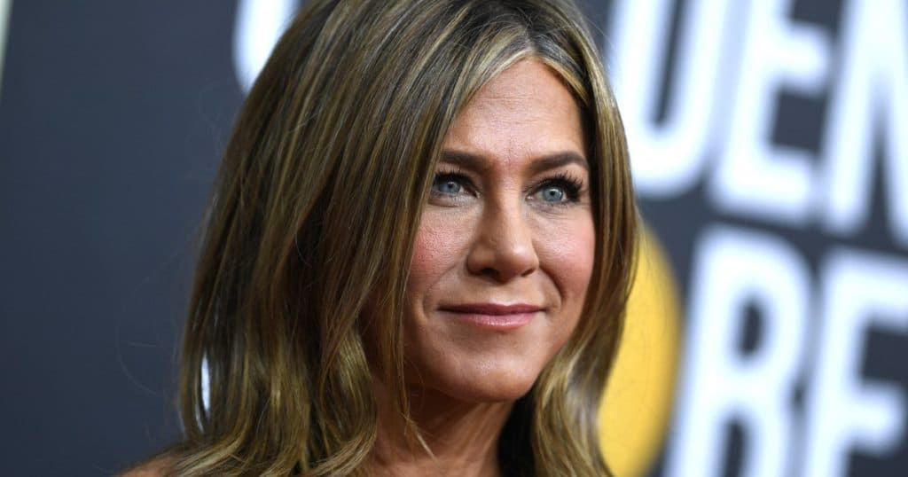 Alertă la reședința lui Jennifer Aniston din Bel Air. Un bărbat a pătruns cu mașina în poarta proprietății.