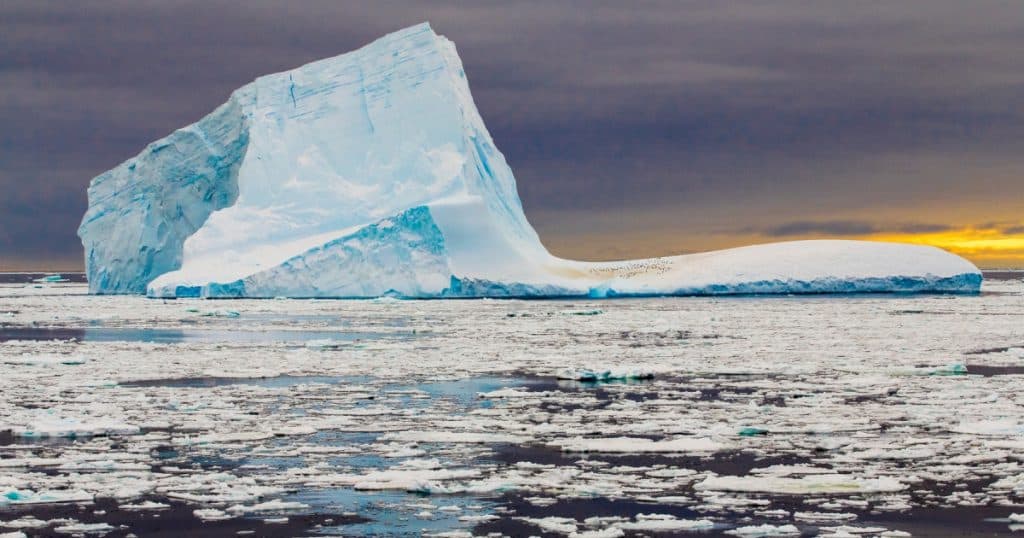 Analiză asupra confruntării superputerilor la extremitatea lumii. Rusia-China versus NATO în Arctica: care sunt strategiile fiecărei părți.