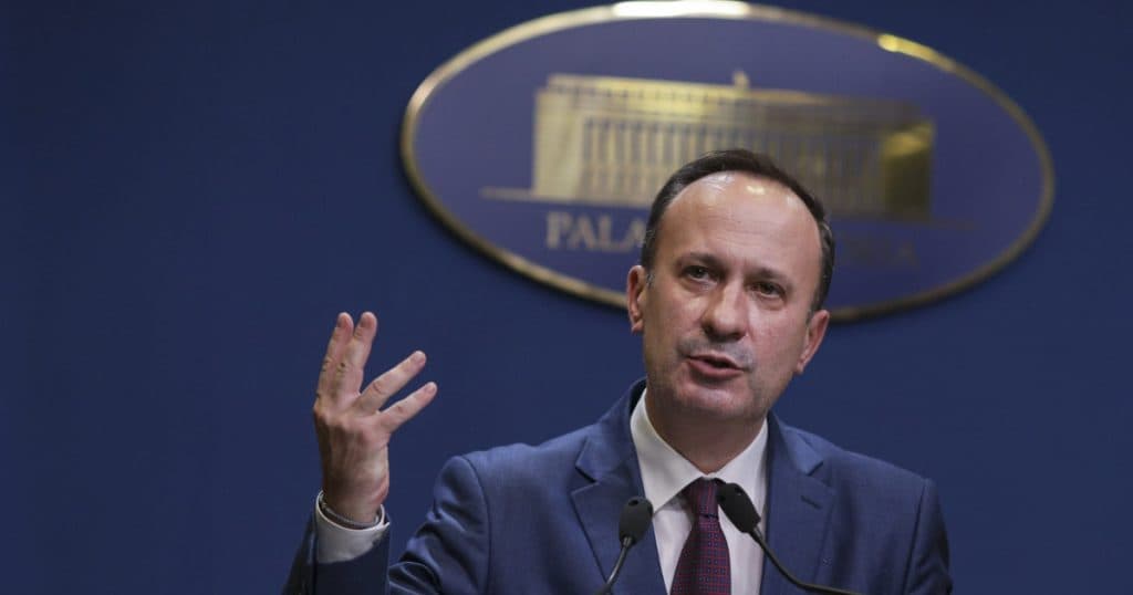 Câciu îl critică pe Bolojan pentru că a învinuit PSD și PNL pentru criza bugetară. „Se pare că a stat la Cotroceni în ultimele 3 luni”