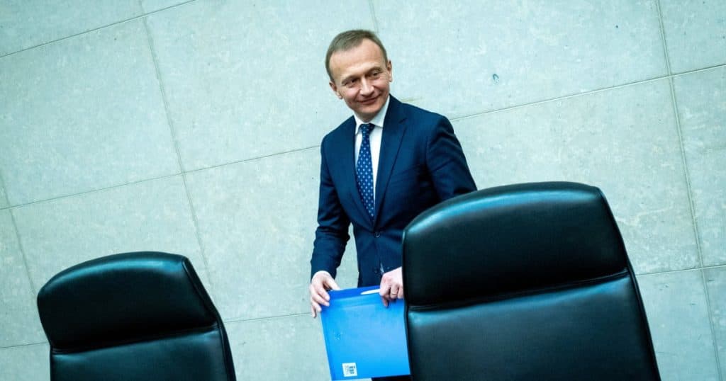 Comisar european: Mecanismul de suspendare a fondurilor UE pentru un stat membru va fi păstrat.