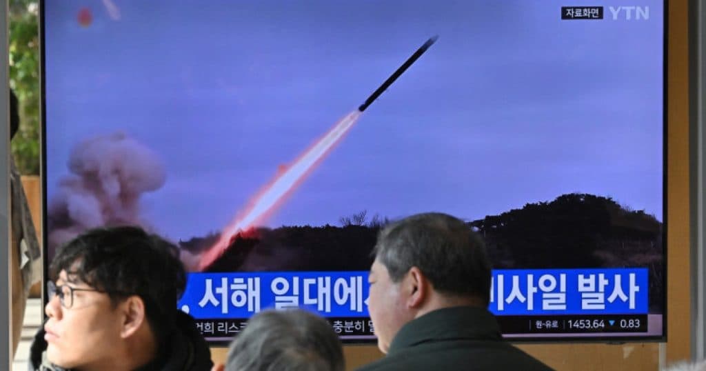 Coreea de Nord persistă în provocări: O serie de rachete de croazieră au fost lansate spre Marea Japoniei.