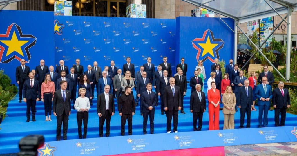 Discuții privind o pace durabilă în Ucraina la Summitul Comunității Politice Europene de la Tirana. Declarația lui Ilie Bolojan.